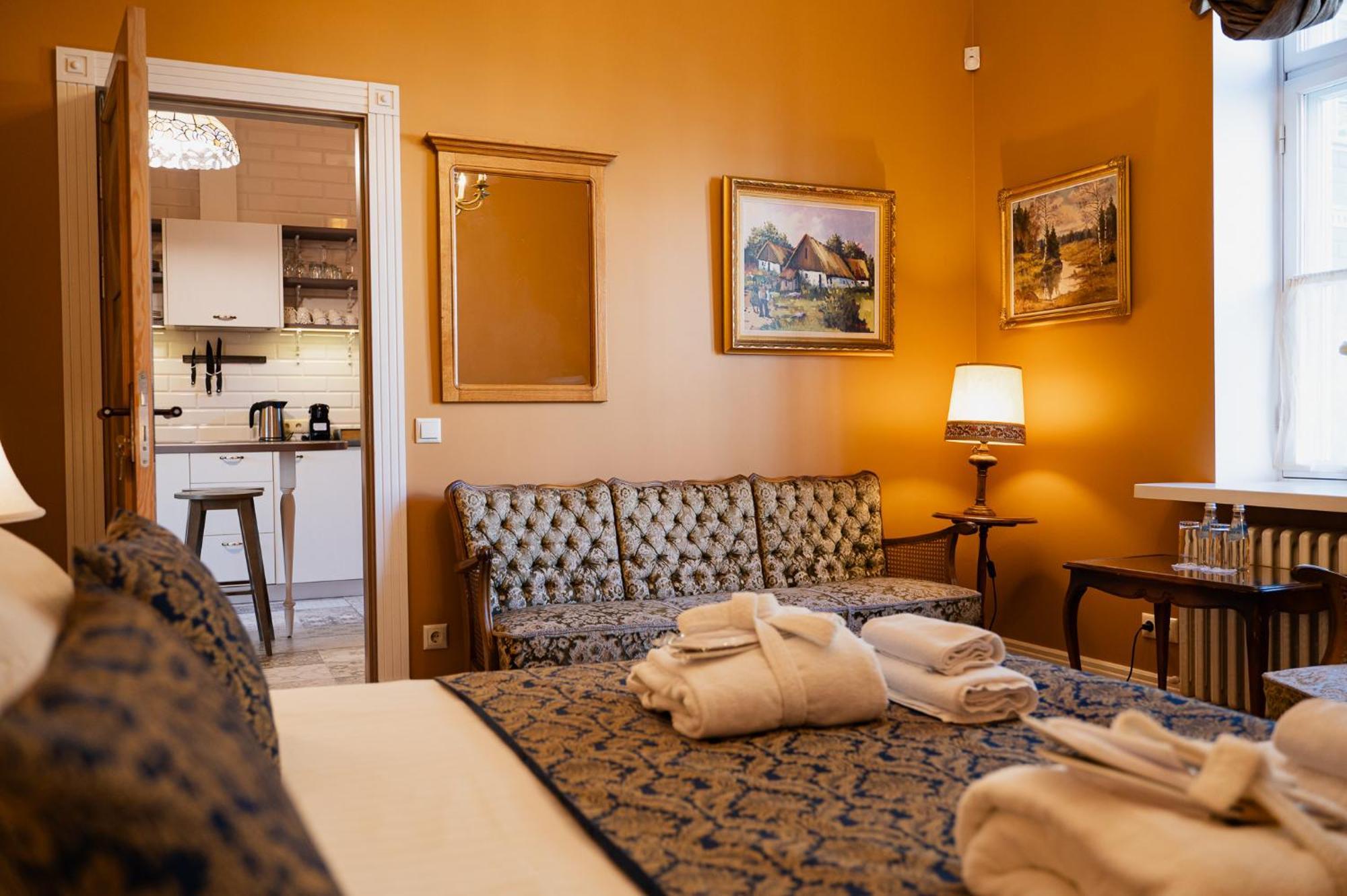 Boutique Apartment Virkas Muiza Kuldīga Esterno foto